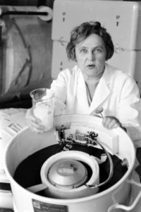 Maria Telkes: The Pioneering Scientist Who Revolutionized Solar Energy and Thermal Storage