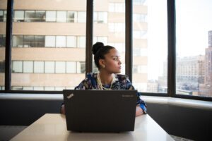 The Rise of Single Founder Entrepreneurs Leveraging AI And Making Money at Home