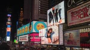 Marketing Mavericks: Entrepreneurs Who Redefined the Game