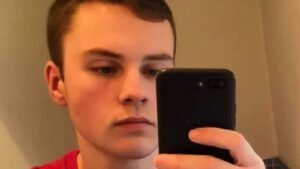 Former Police Officer Lewis Edwards Sentenced to Life for Grooming Over 200 Girls on Snapchat