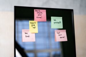 The Insidious Creep of Mediocrity: How Procrastination and Goal-Less Living Pave the Path to “Just Okay”