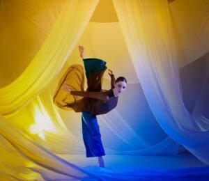 A Lesson From Choreographer And Dancer Alicia Steeves: Passion, Commitment And Poetry