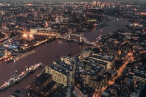Bureaucracy Blitz or Brews and Business? Setting Up Business in the UK