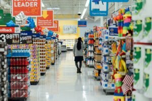 Hope for Rate Cuts Dims as UK Inflation Falls Short of Expectations