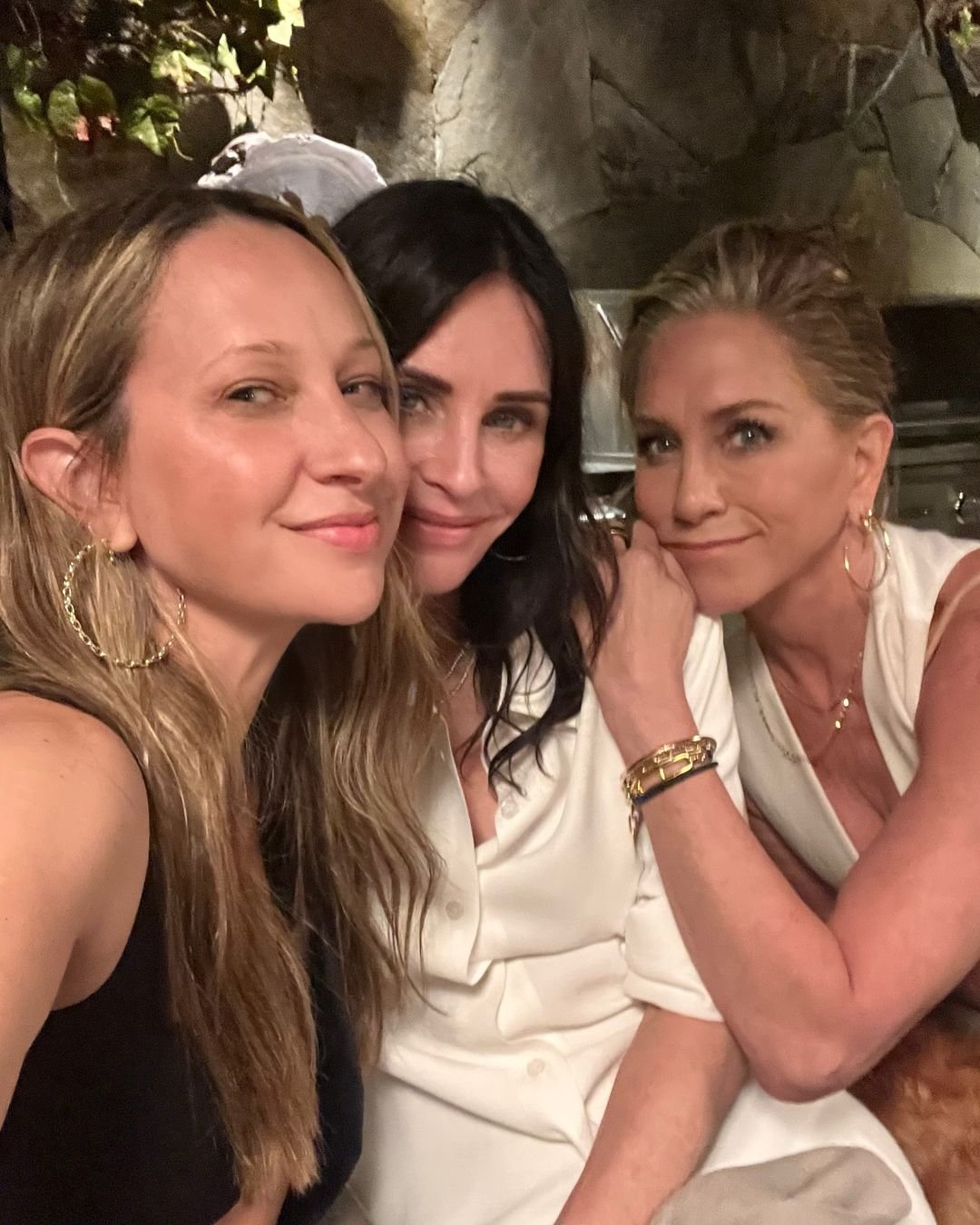 Jennifer Aniston Celebrates Courteney Cox's 60th Birthday with Sweet ...