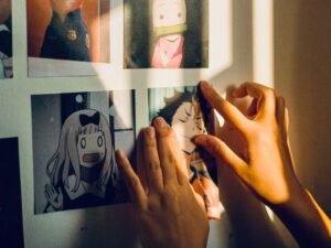 Raising a Newbie to Grind Them? Rethinking Mentorship in Games