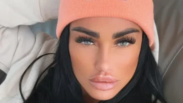 katie price accused photoshopping stunning