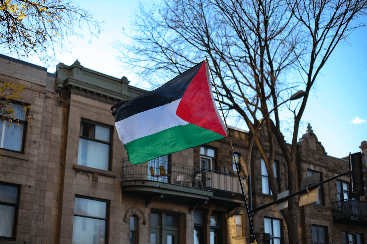 Palestinian flag on Park avenue in Montreal