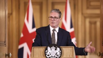 Prime Minister Keir Starmer holds first press conference ()