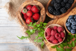 British Berry Growers Struggle with Rising Costs and Low Supermarket Pay