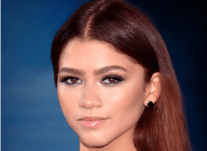 Zendaya Catches “Slave Play” in London, Meets Playwright Jeremy O. Harris