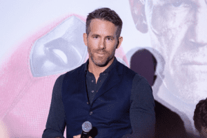 Ryan Reynolds’ Hilarious Take on Taylor Swift’s Babysitting Fees