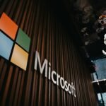 Microsoft outage hits global users