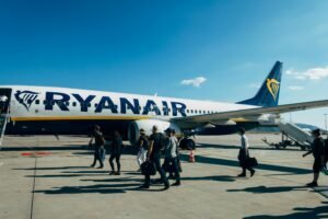 EasyJet Calms Concerns Over Difficult Summer for Aviation Following Ryanair Alert