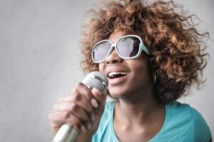 Blushing Research: Karaoke Sessions Help Scientists Study Social Anxiety