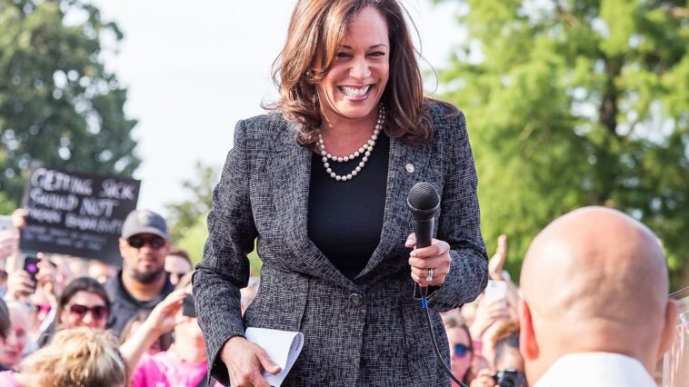 px Harris to Booker Save Our Care Rally U S Capitol (cropped) ()