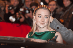 Review Outrun – Saoirse Ronan Is Exceptional in a Brooding Addiction Drama