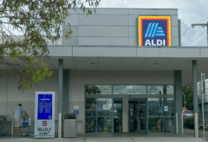 Aldi’s Epic Checkout Showdown: Man Races to Beat Super Speedy Cashiers in Viral TikToks