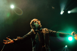 Richard Ashcroft To Reunite With Oasis For 2025 Reunion Tour