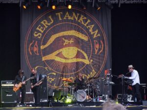 Serj Tankian Opens Up About Emotional Check-Out He Was on During Recording of System of a Down’s Last Two Albums