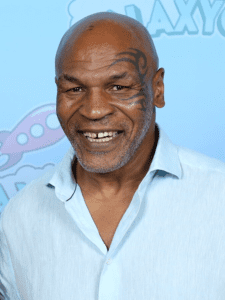 Boxing’s Twilight: Tyson’s Last Stand Against the YouTuber Era 