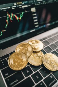 Decentralized Crypto Wallets and Growing Money Laundering Risks