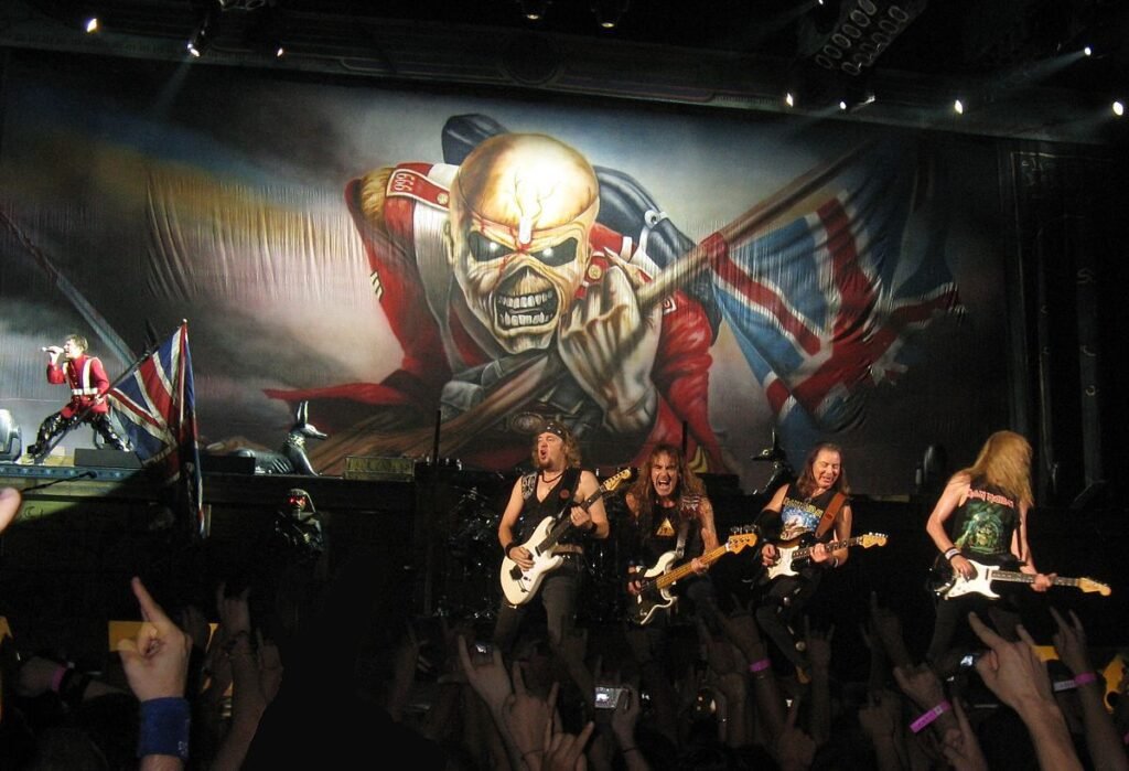 px Iron Maiden in the Palais Omnisports of Paris Bercy (France)