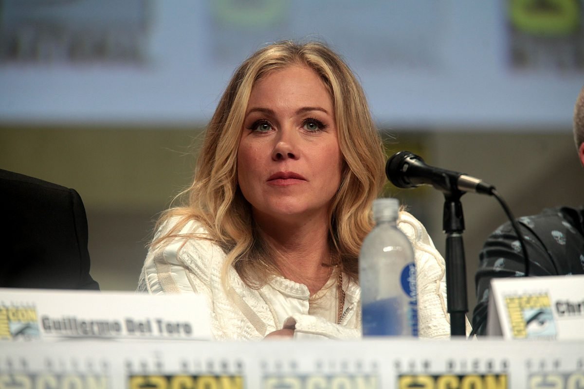 px Christina Applegate Comic Con