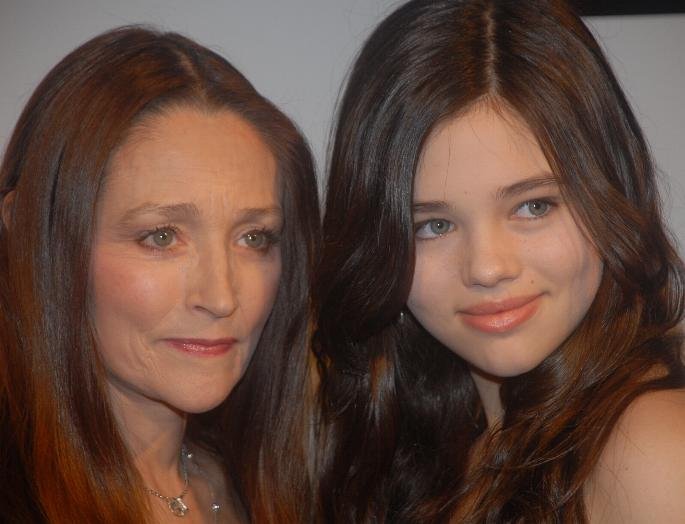 Olivia Hussey and India Eisley LF