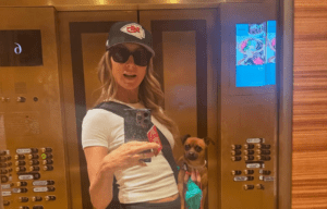 Nikki Glaser’s Golden Globes Monologue: A Look at Her Hilarious and Sharp Jokes