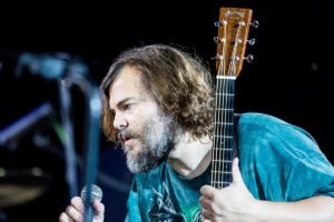 Tenacious D Returns with a Powerful Cover to Support Wildfire Relief