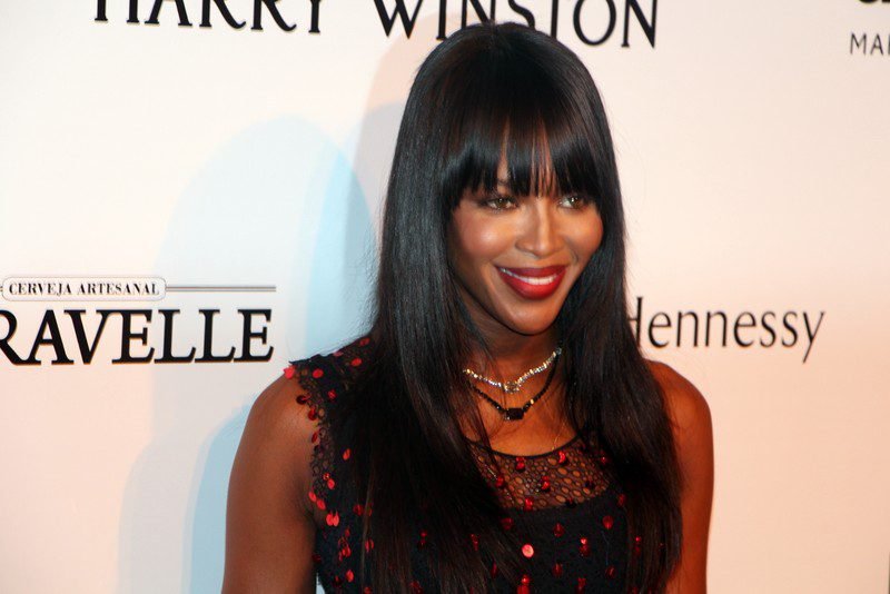 Naomi Campbell ()