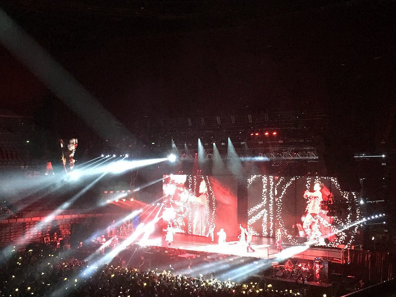 G Dragon M O T T E World Tour in Sydney