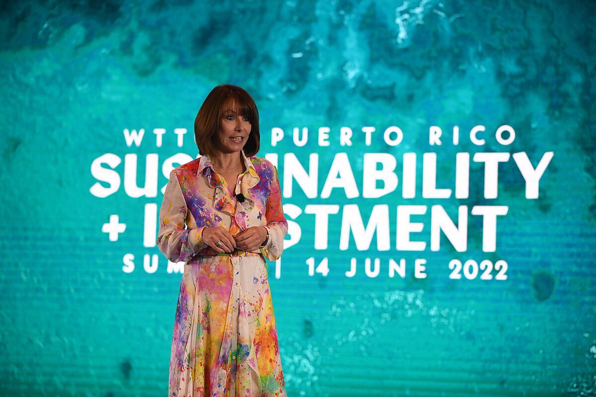 Opening Performance and Address ()