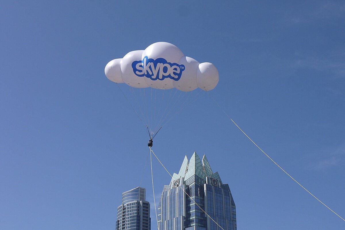 Skype Balloon SXSW ()