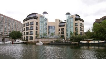 Thames Water HQ ()