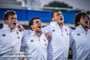 Tompkins Offers Apology to Wales Fans After Italy Defeat