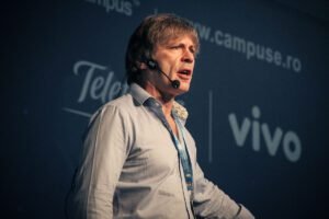 Bruce Dickinson Refuses to Use Backing Tracks, Prefers to Quit Touring Than Become ‘Disneyland Maiden’