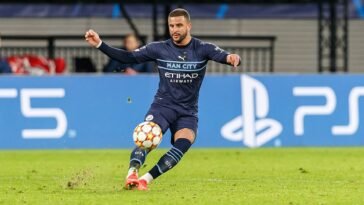 Kyle Walker (Manchester City, ); Freisteller, Einzelbild, Aktion, action