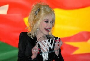 A Love Story Remembered: Dolly Parton Mourns Husband Carl Dean