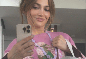 Jennifer Lopez Shares Sweet FaceTime Moment with Her Twins on Easter