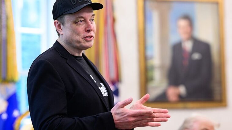 PMR President Donald Trump participates in a press conference with departing DOGE adviser Elon Musk