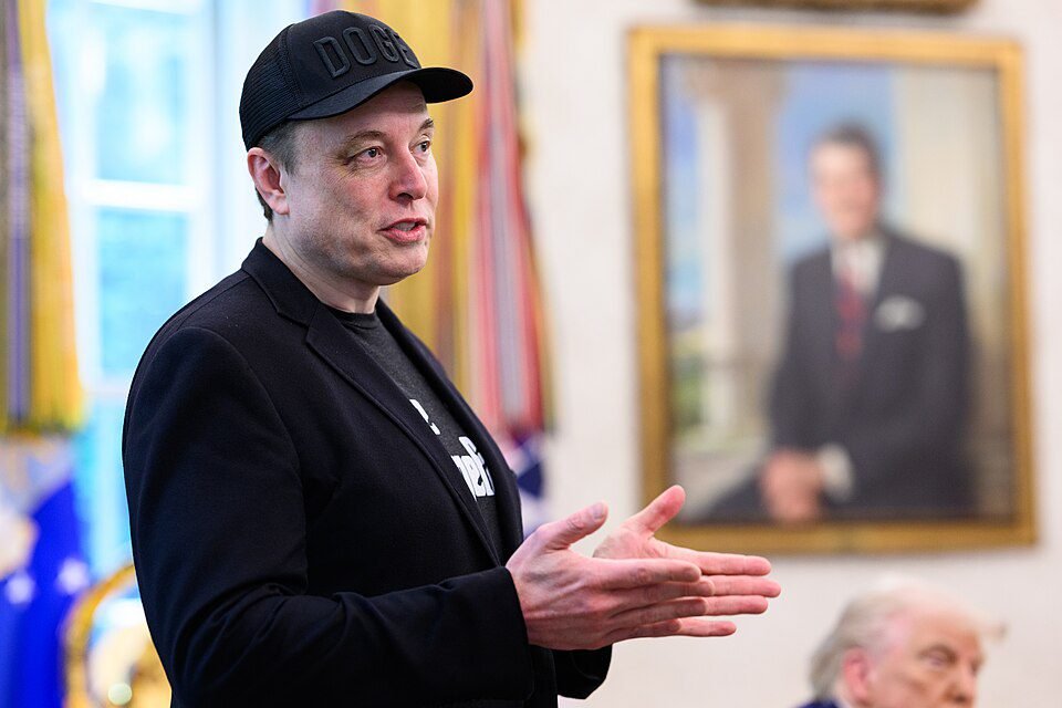 PMR President Donald Trump participates in a press conference with departing DOGE adviser Elon Musk