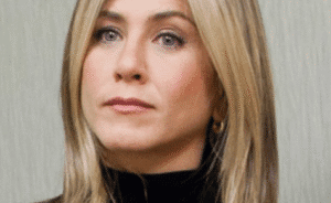 Jennifer Aniston Expresses Her Dream to Perform on Broadway in the US