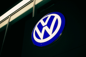 Volkswagen Extends Partnership with Amazon Cloud to Boost Efficiency with AI
