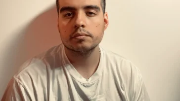 NMdjpIlpdx Photoroom