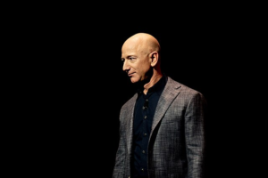 When the Internet Needed Explaining: How Jeff Bezos Faced 40 Rejections Before Amazon’s First Breakthrough