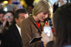 Will Taylor Swift and Travis Kelce Be Inspired by a Bold Celebrity Wedding Proposal from the DWTS 2025 Champion?