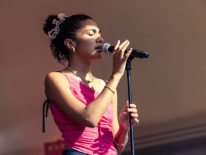 Olivia Dean’s Best New Artist Grammy Marks a Defining Moment of Talent, Heritage, and Quiet Courage