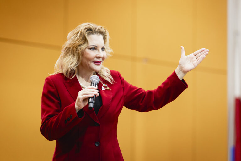 A MAAS LWFA Shelli Brunswick Andy Roberts hr